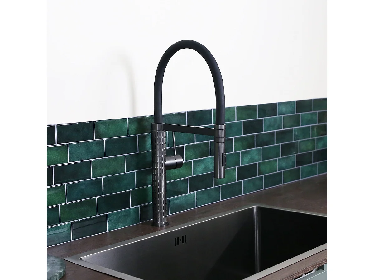 Architek mezclador de fregadero con alcachofa de ducha móvil gris gun metal Essebagno