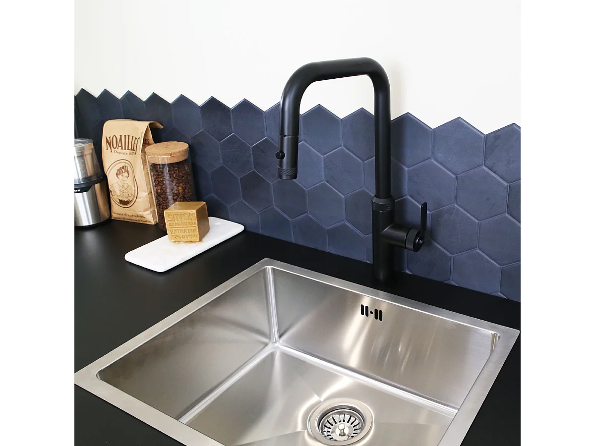 Molette Miscelatore per lavabo con doccetta estraibile in nero opaco Essebagno