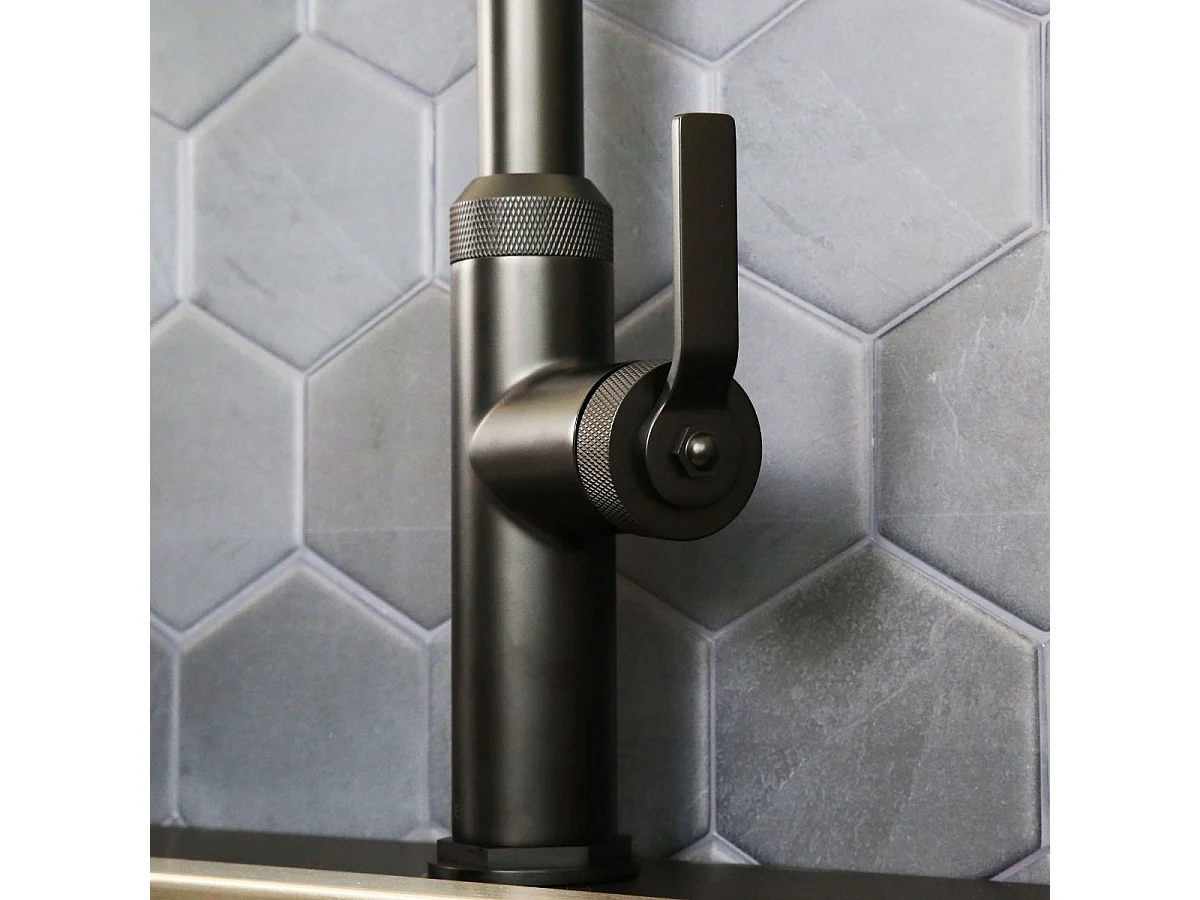 Molette mitigeur évier à douchette extractible noir mat - Essebagno