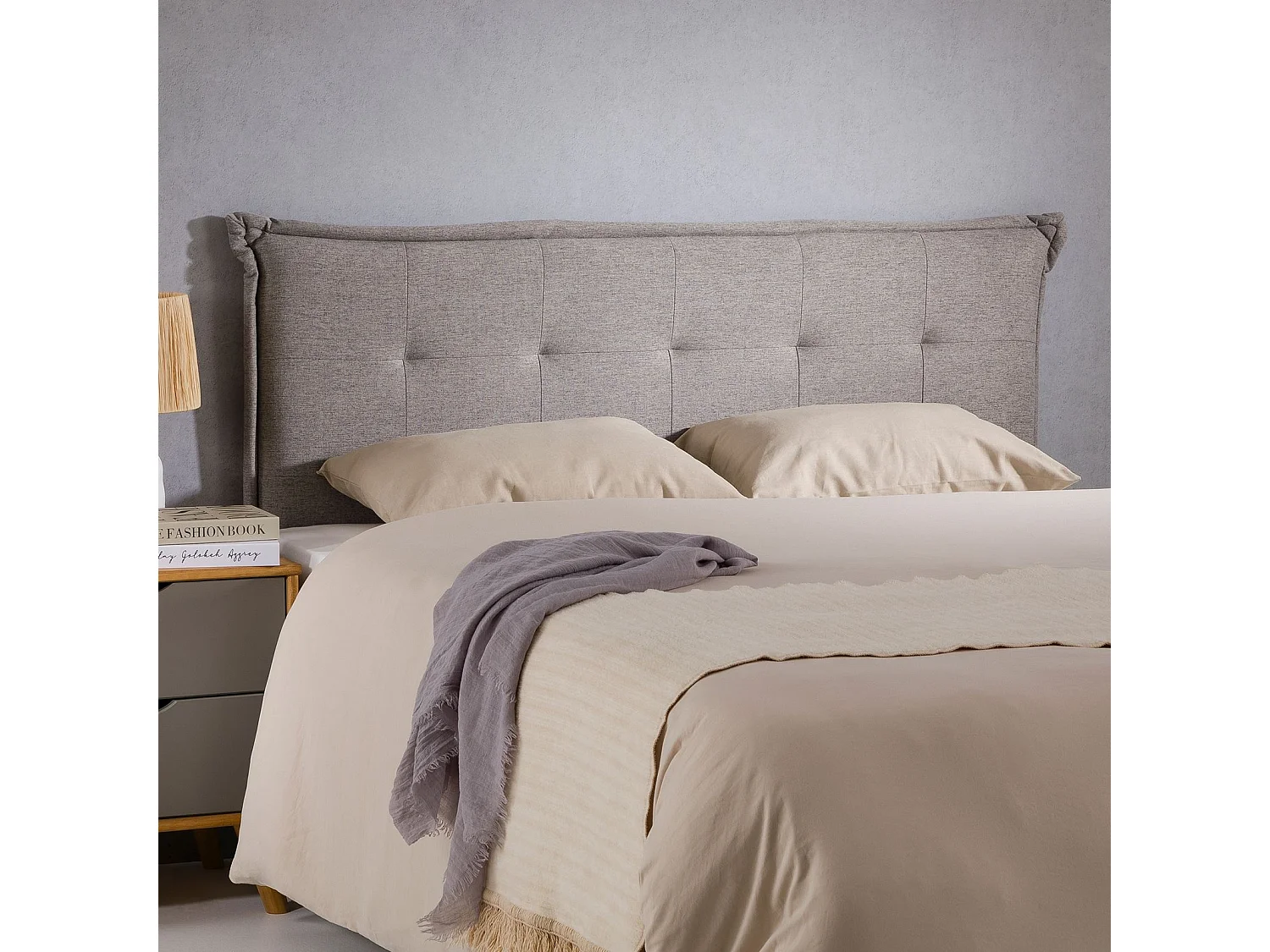 Tête de lit ZELOX 160 capitonnée, En tissu rembourré, Pieds en bois, Design élégant, Pour lits 160 cm, Gris