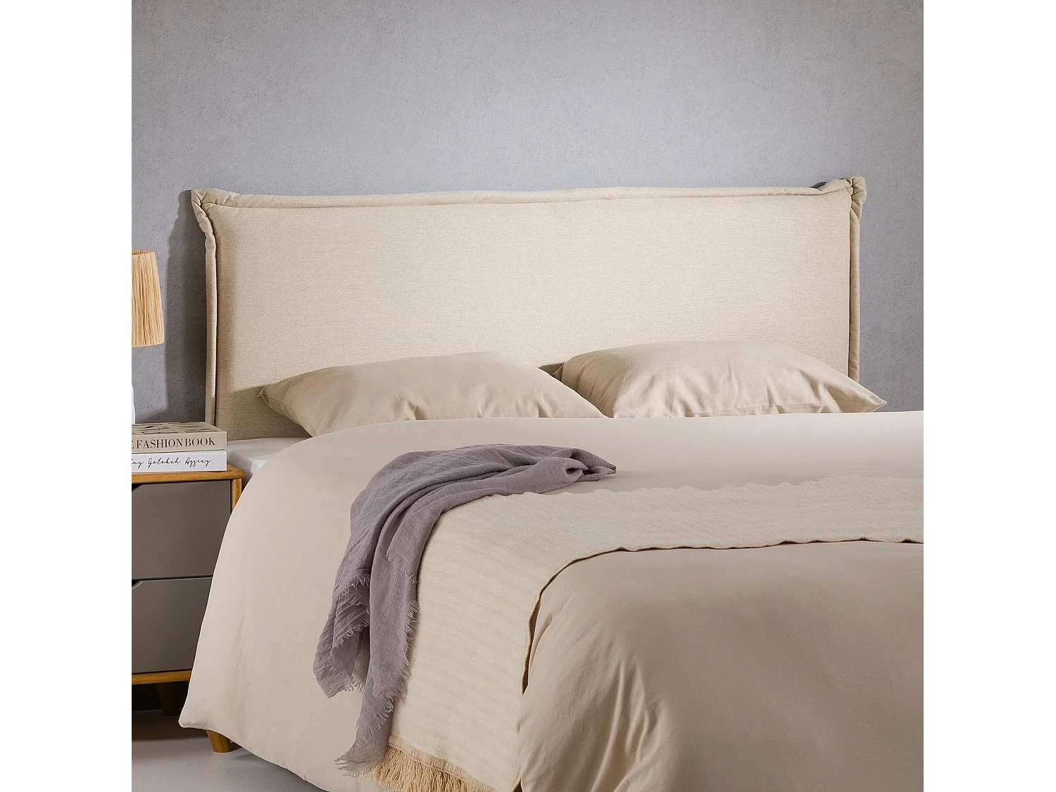 Tête de lit VINCEL 160 rembourrée, En tissu polyester pour lit 160 cm, Sur pieds en bois, Écru