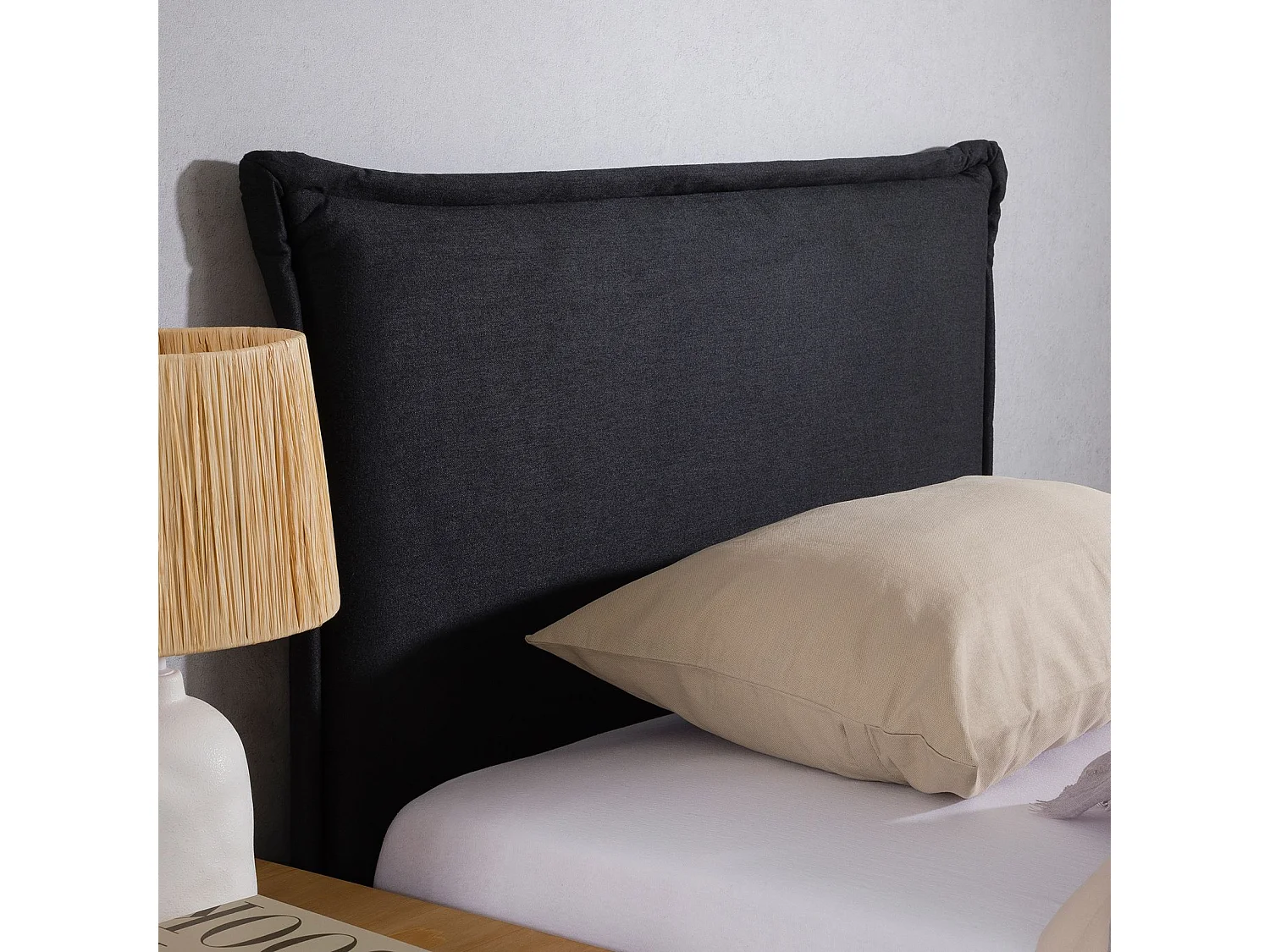Tête de lit NERINA 90 rembourrée, En tissu polyester pour lit 90 cm, Sur pieds en bois, Noir