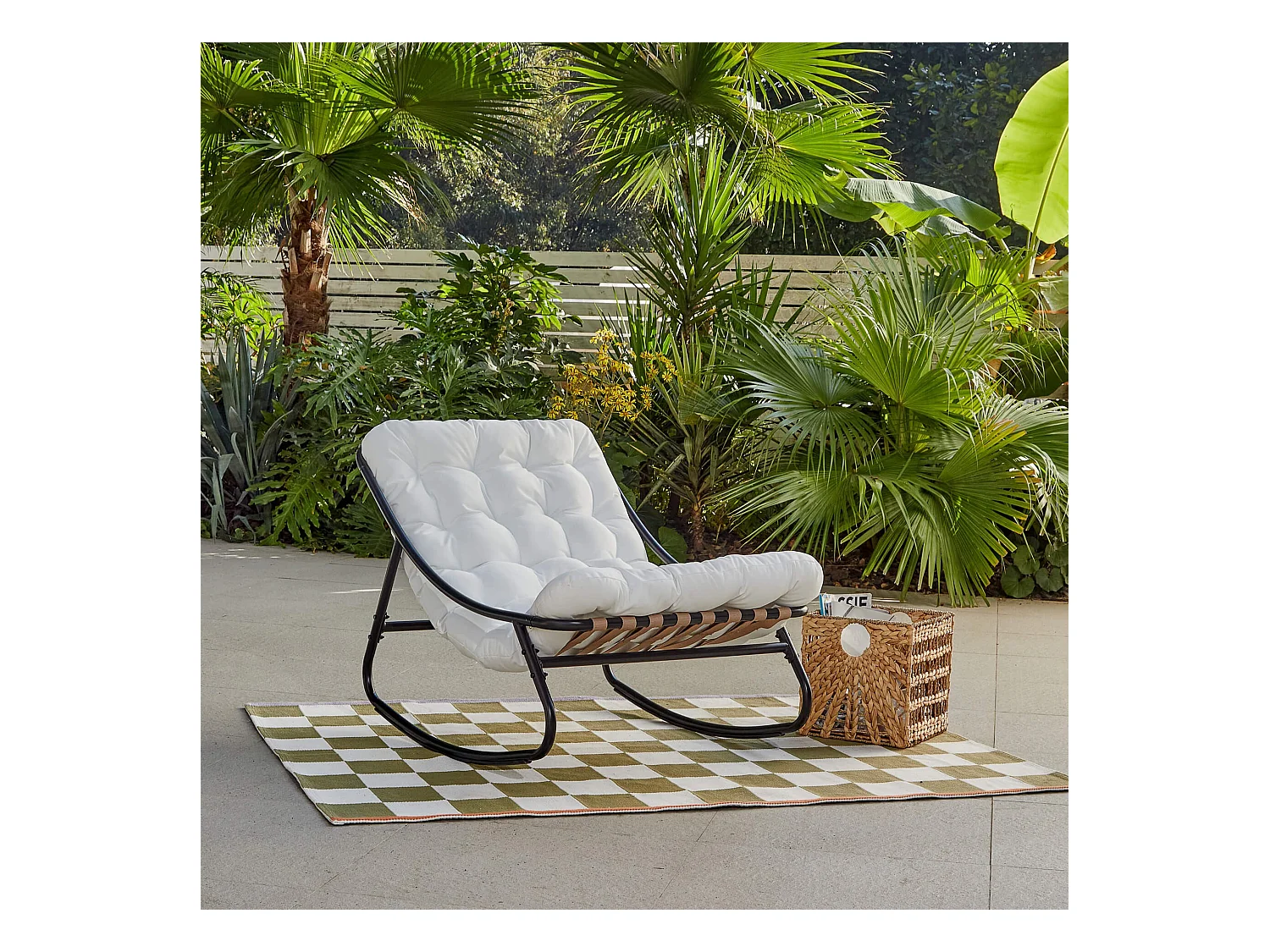 Sedia a Dondolo Rebecca Mobili Qatran 74x78x101 Acciaio Poliestere Bianco Grigio Moderno
