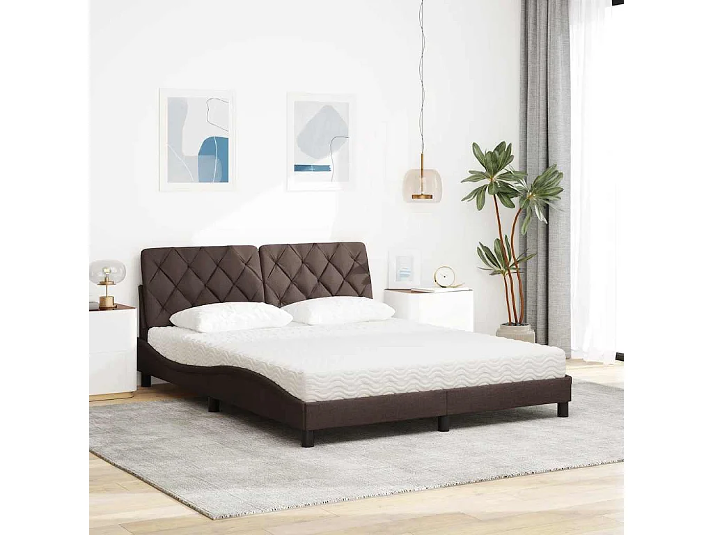 Lit avec matelas marron foncé 160x200 cm tissu