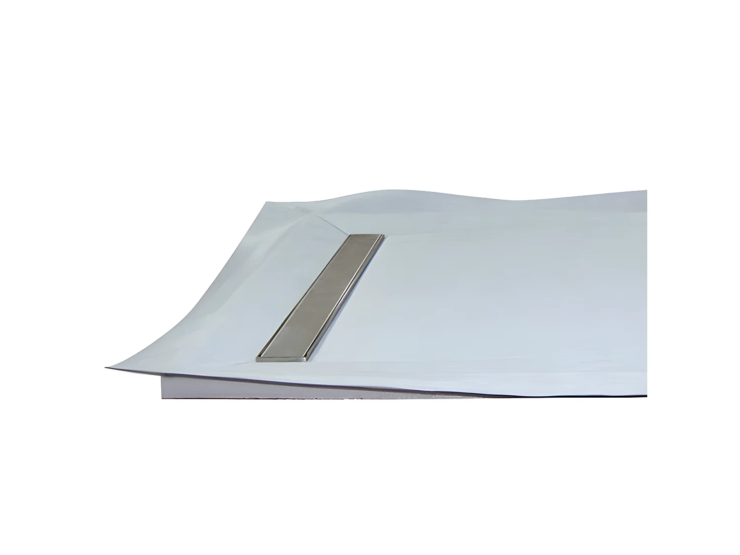 Piatto doccia da piastrellare LINEBORD 4 pendenze con membrana impermeabile e scarico ultrapiatto 90 x 140 cm