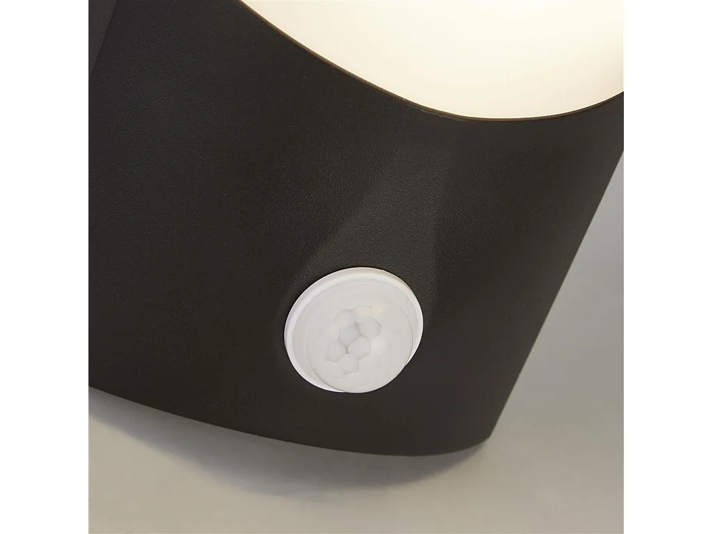 Searchlight CopenhagenUtomhus 1 ljus LED-vägglampa, Pir-sensor, formgjuten, opal skärm IP54 3000K