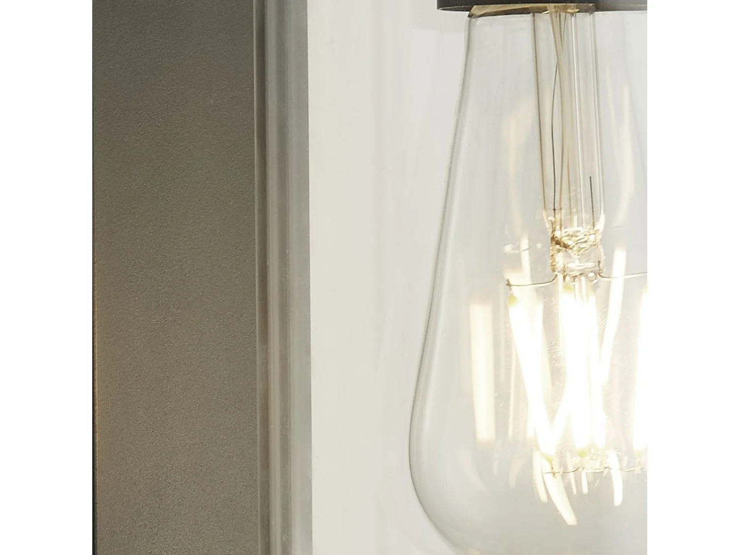 Searchlight Ljus Utomhus Vgg Veranda Ljus Med Pir - Svart Med Klart Glas