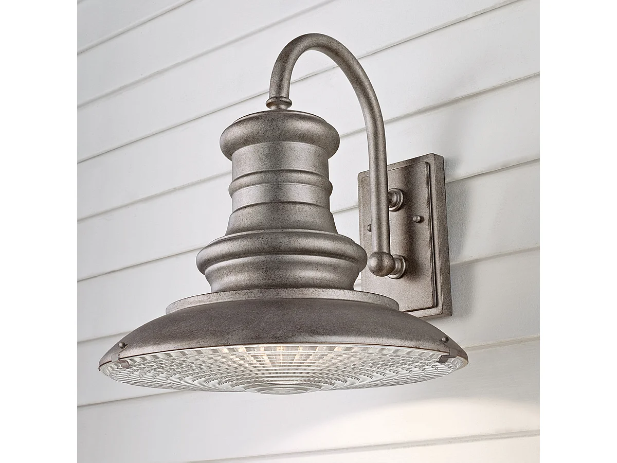 Elstead - 1 Licht im Freien große Kuppel Wandlaterne Licht getrübt IP44, E27