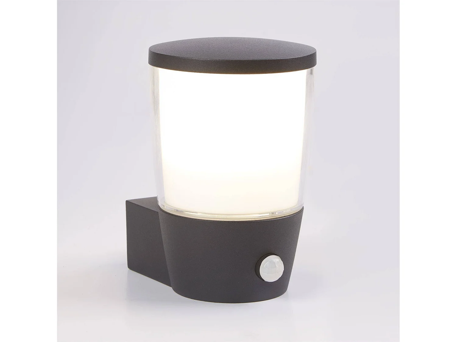 Searchlight Tucson - Applique da esterno a 1 luce Grigio scuro con sensore di movimento PIR IP44, E27