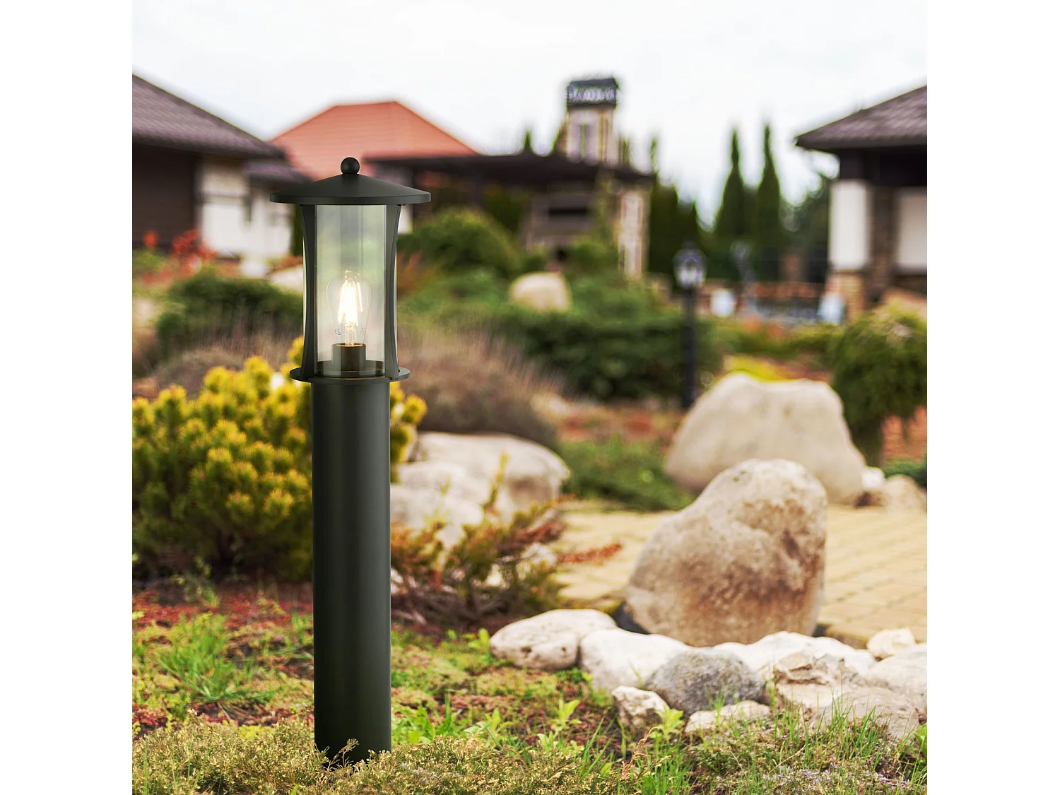 Searchlight Pagoda 1 palo da esterno leggero (altezza 730 mm) - nero con vetro trasparente