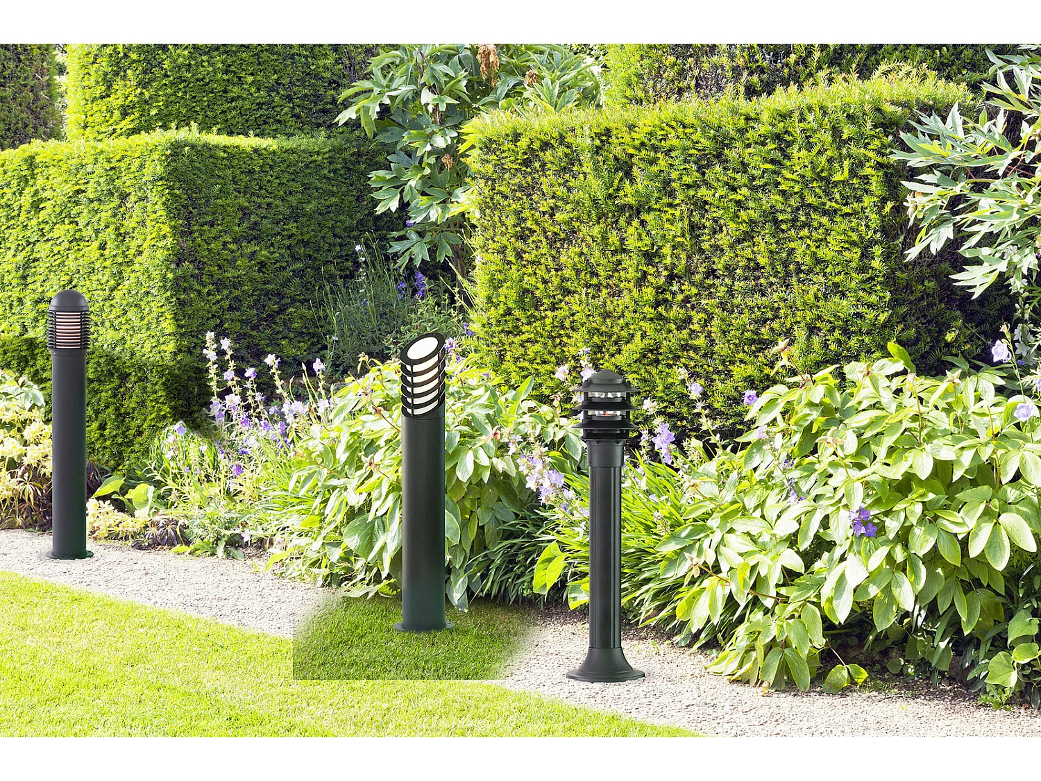 Searchlight Outdoor Posts - Paletto luminoso da esterno 1 luce Nero con Diffusore Bianco IP44, E27