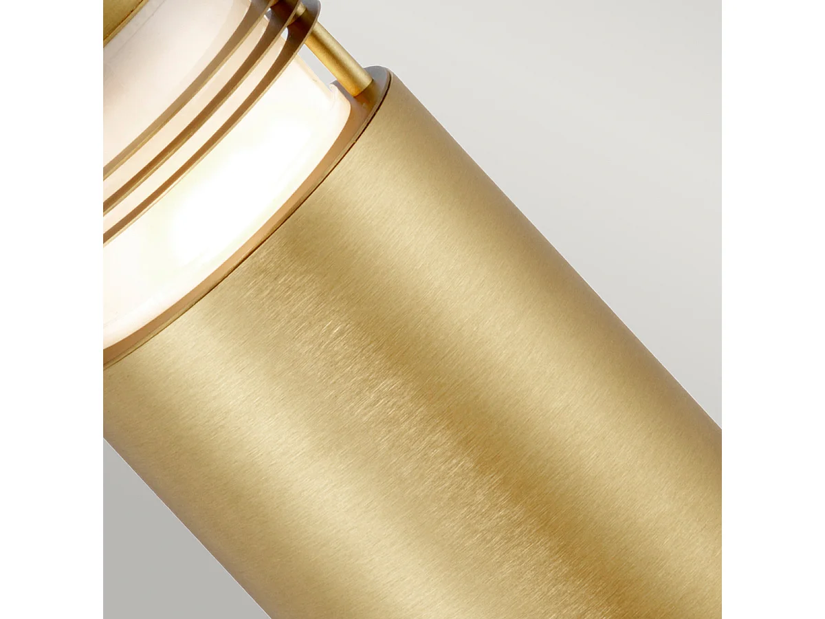 Elstead Newbrighton Außen-Sockelleuchte Antikmessing, IP55