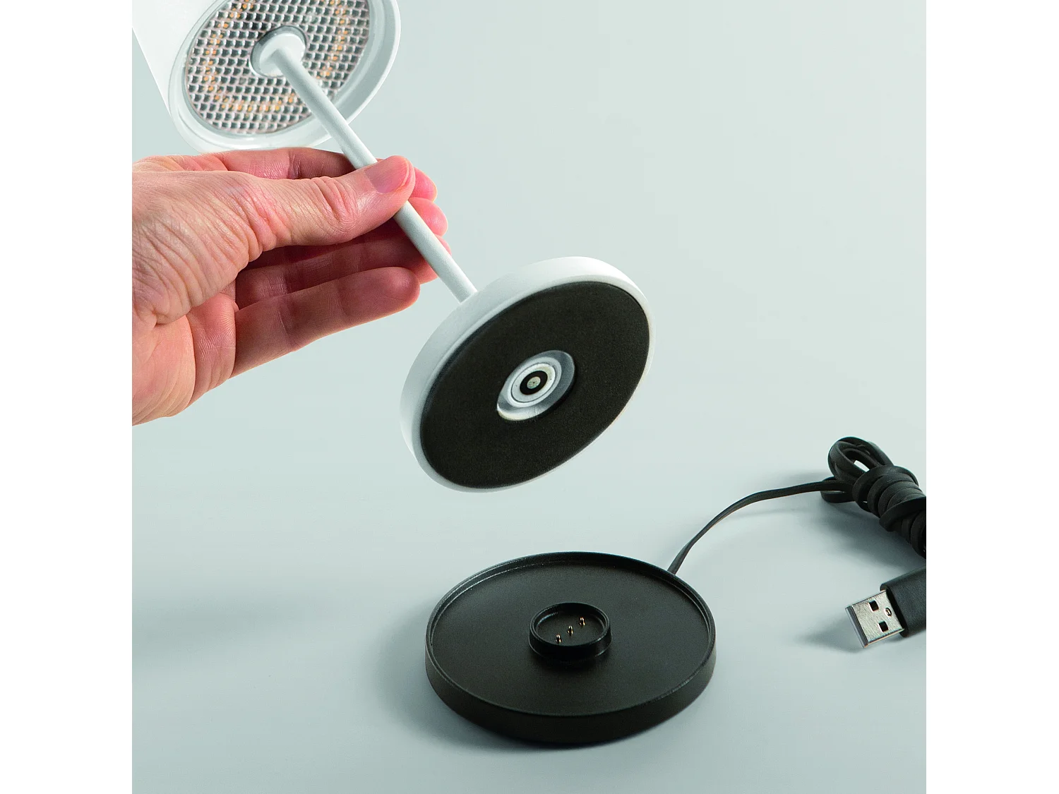 Ideal Lux CUTE Dimmbare tragbare LED-Außenlampe Weiß 2200-2700K IP65