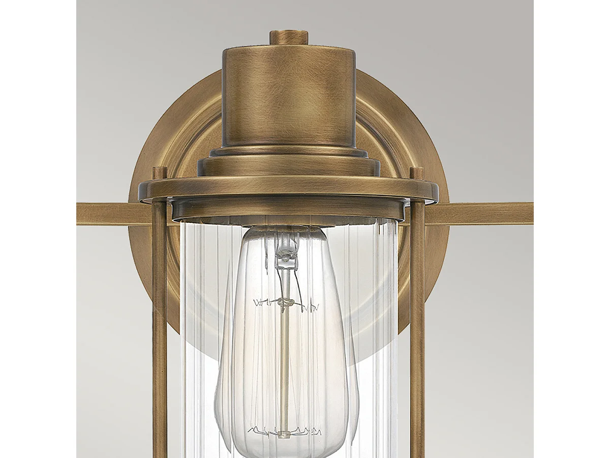 Elstead Quoizel Riggs Lampada da parete in ottone anticato, IP44