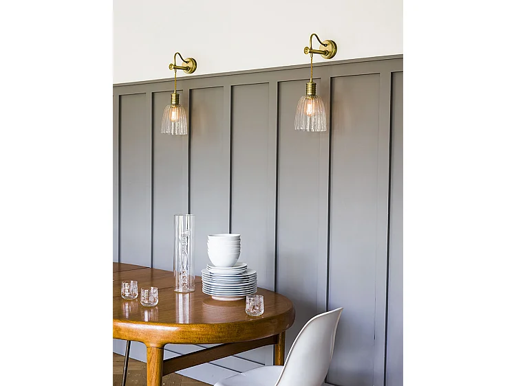 Elstead Douille - Applique da interno a 1 luce in ottone antico, attacco E27