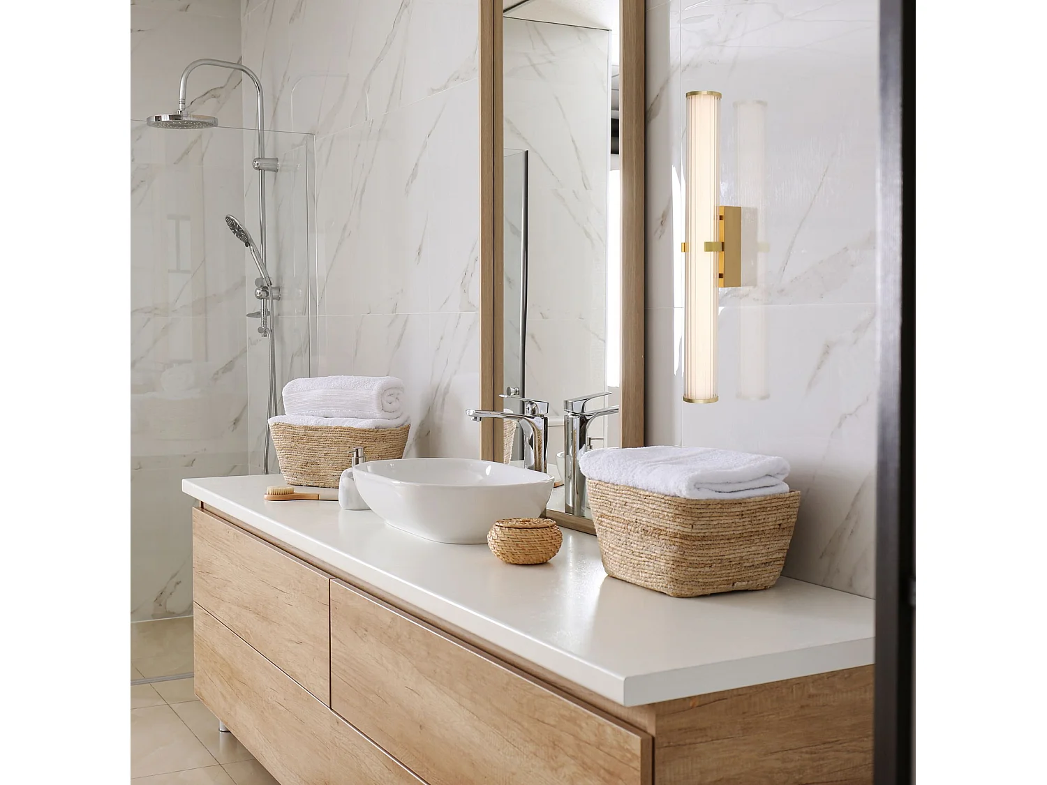 Searchlight Led Guld Vgglampa 23W.IP44