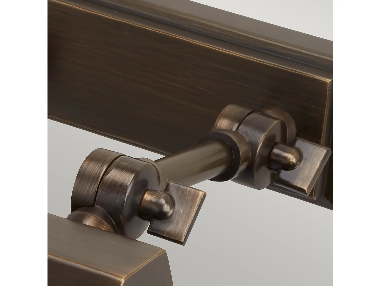 Elstead Chawton - 1 Licht Kleines Bild Wandleuchte Bronze, E14