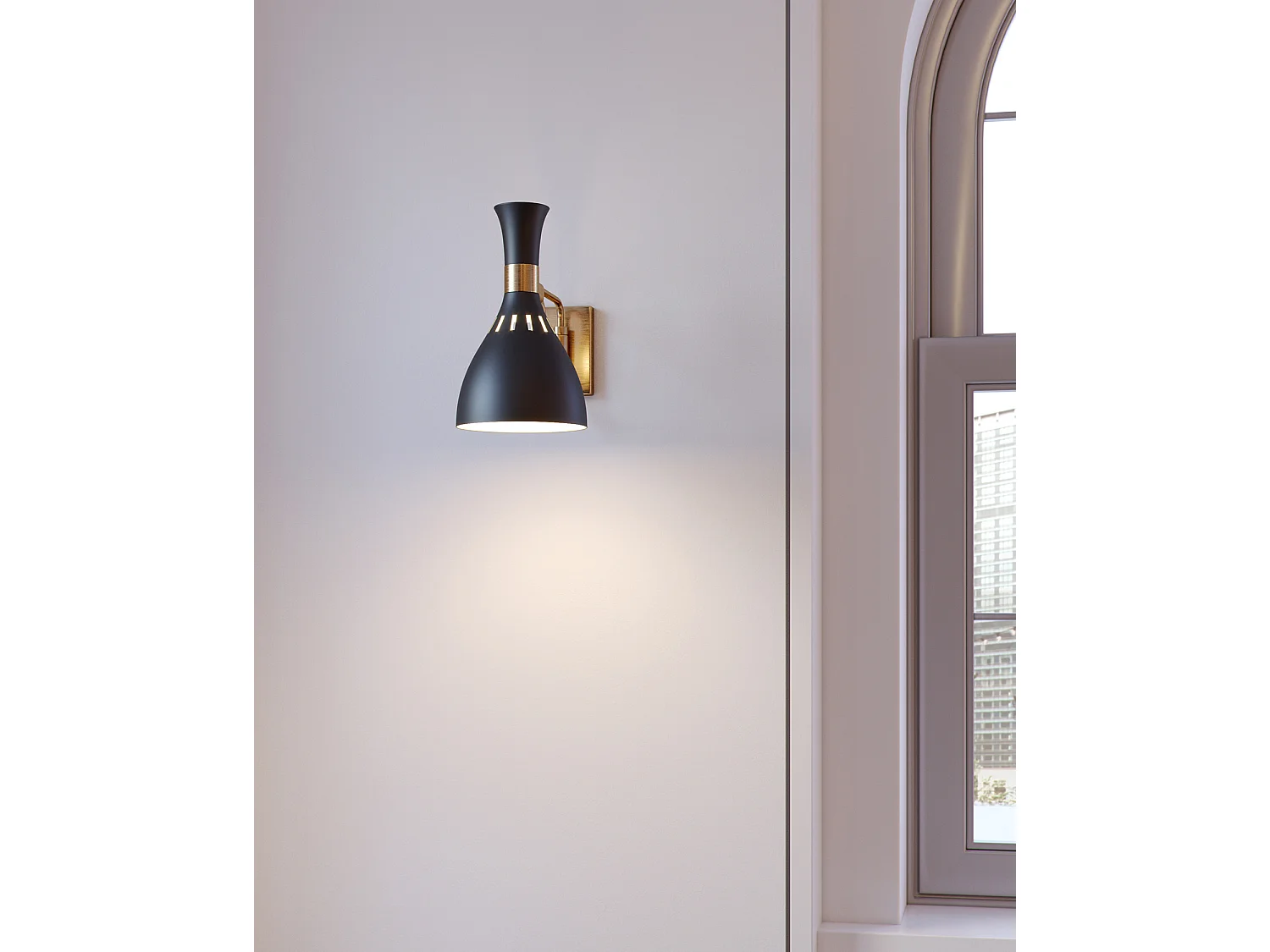 Elstead Joan 1 Licht Wandleuchte, Mitternachtsschwarz, brüniertes Messing, E27