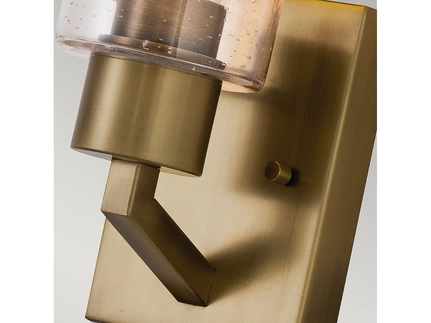 Elstead Kichler Deryn Wandleuchte Messing natur