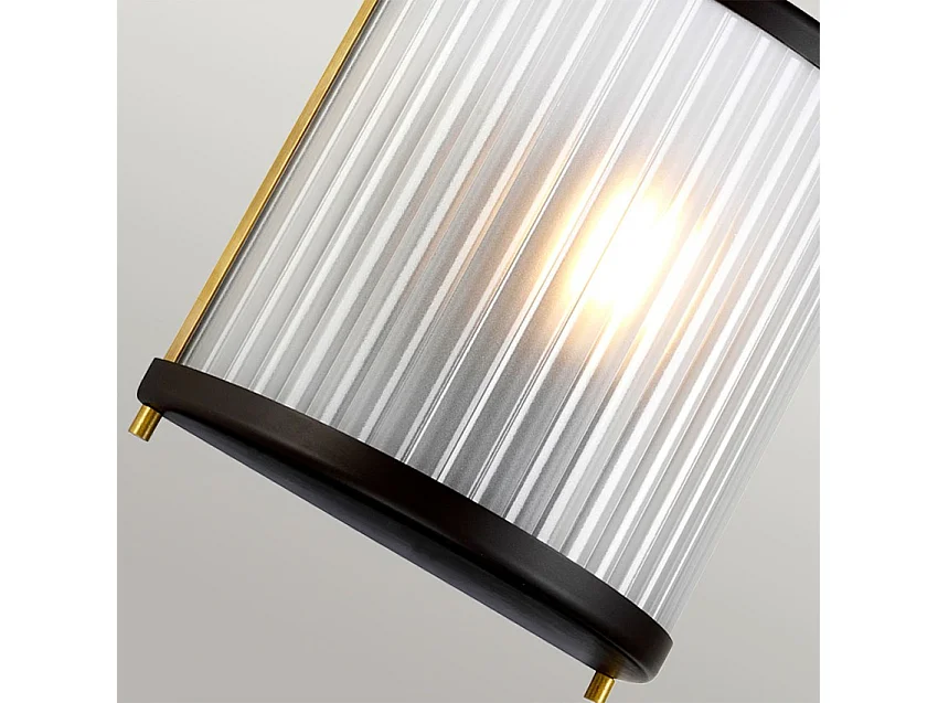 Applique a 1 luce Corona Flush, bronzo museale, vetro satinato