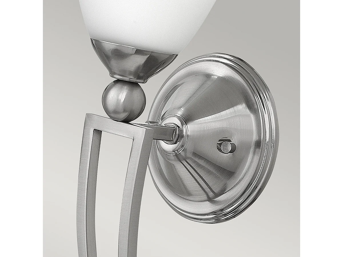 Elstead Bolla - Paralume in vetro nichel spazzolato con 1 applique da parete, E27