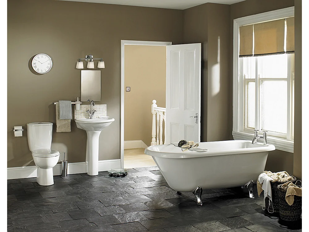 Elstead Concord - 3 luci per bagno sopra specchio cromato lucido IP44, G9