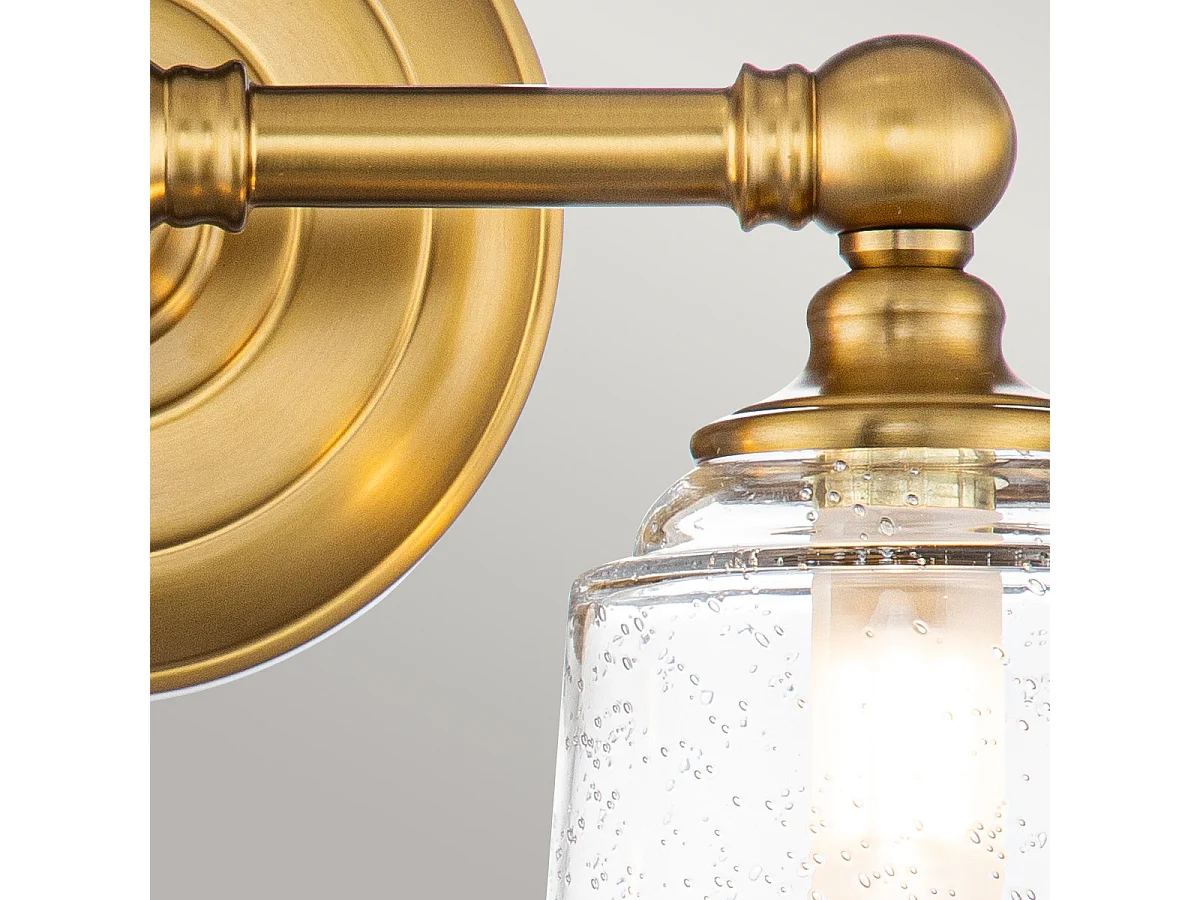 Elstead Feiss Hugeunot Lampada da parete in ottone brunito, IP44