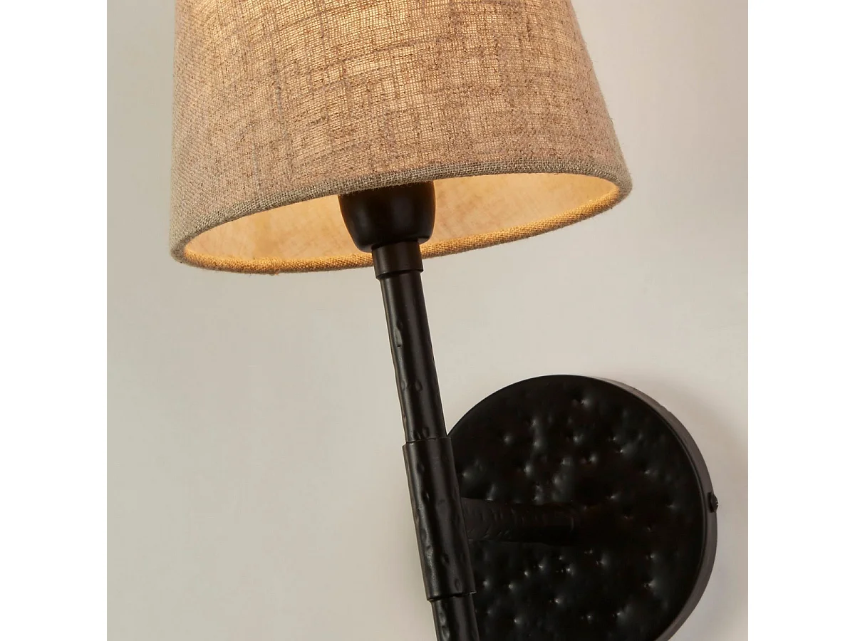 Searchlight Gothic Applique Murale Martelé Noir, Lin Naturel