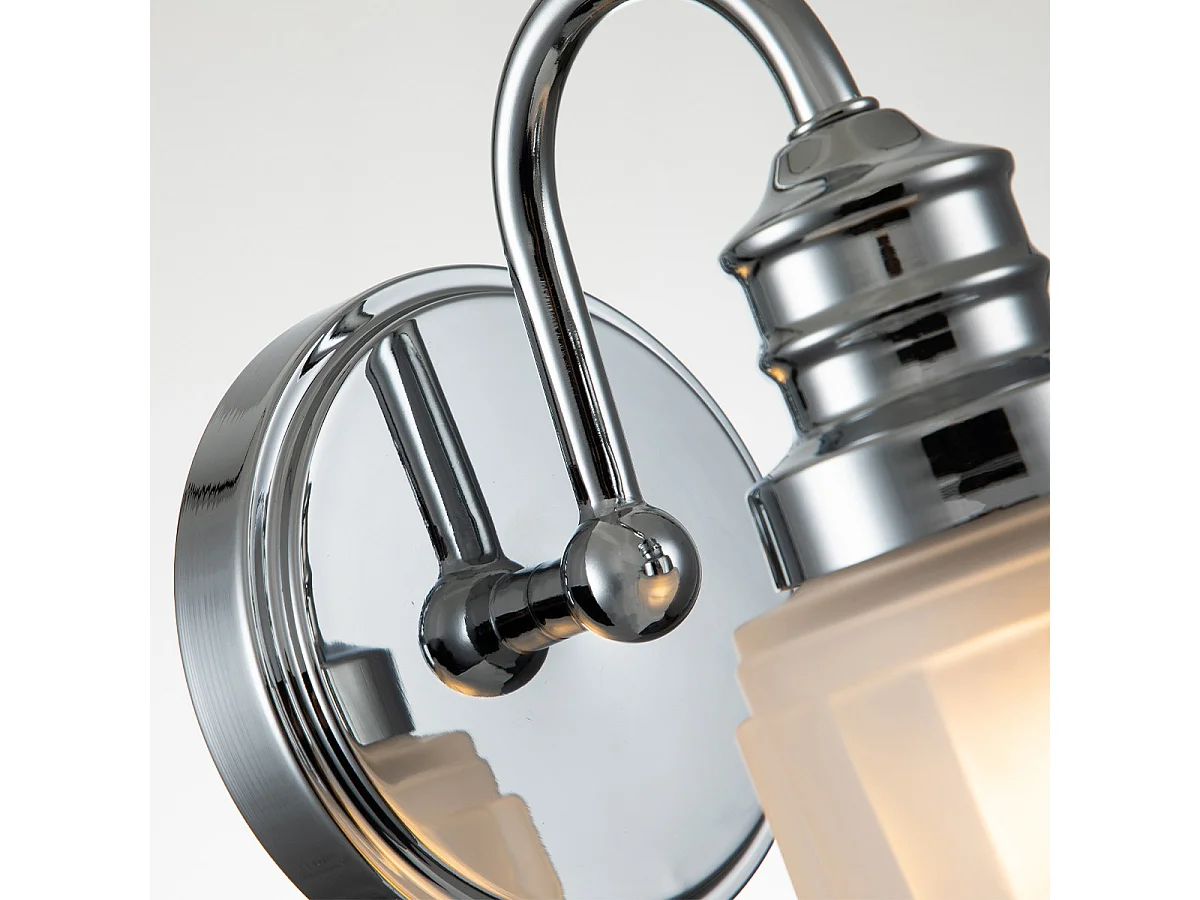 Elstead Quoizel Swell Vägglampa polerad krom, IP44