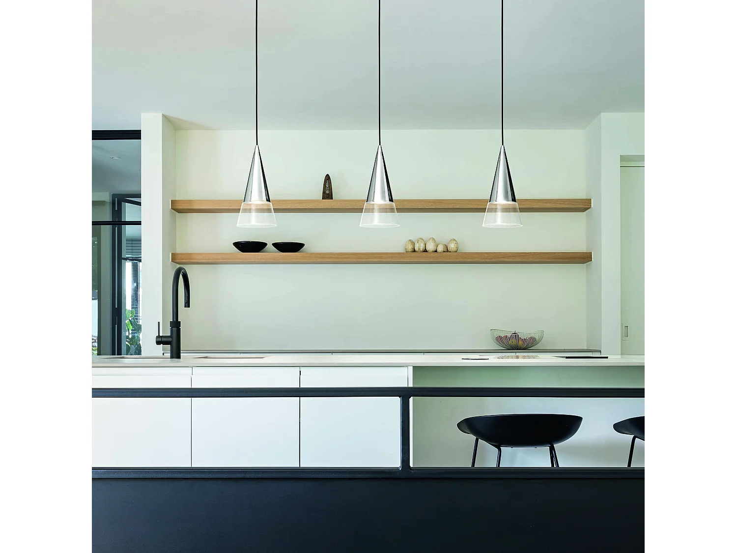 Ideal Lux CONO Kuppelförmige Pendelleuchte aus Messing