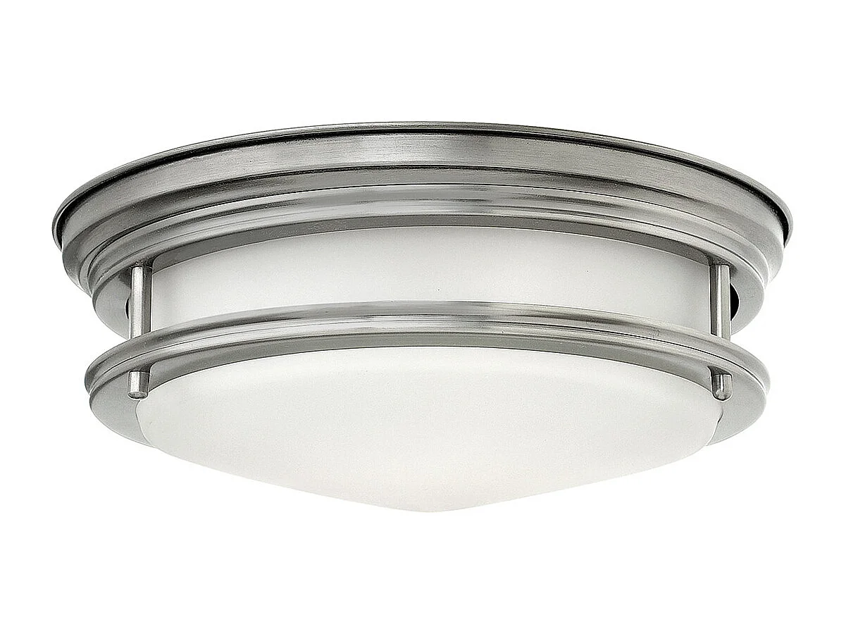 Hadrian Hinkley 2 licht Flush Mount Antique Nickel mit Opalglas IP44