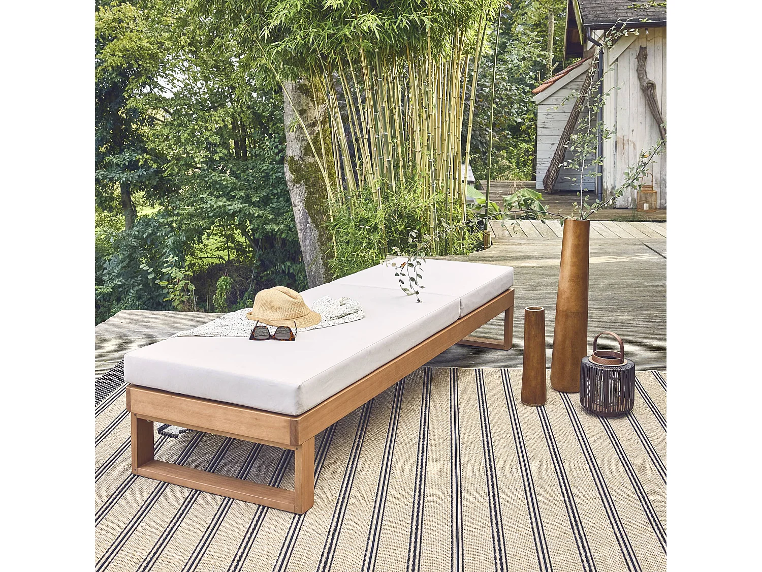 Lettino prendola in legno di eucalipto, multi posizione, beige