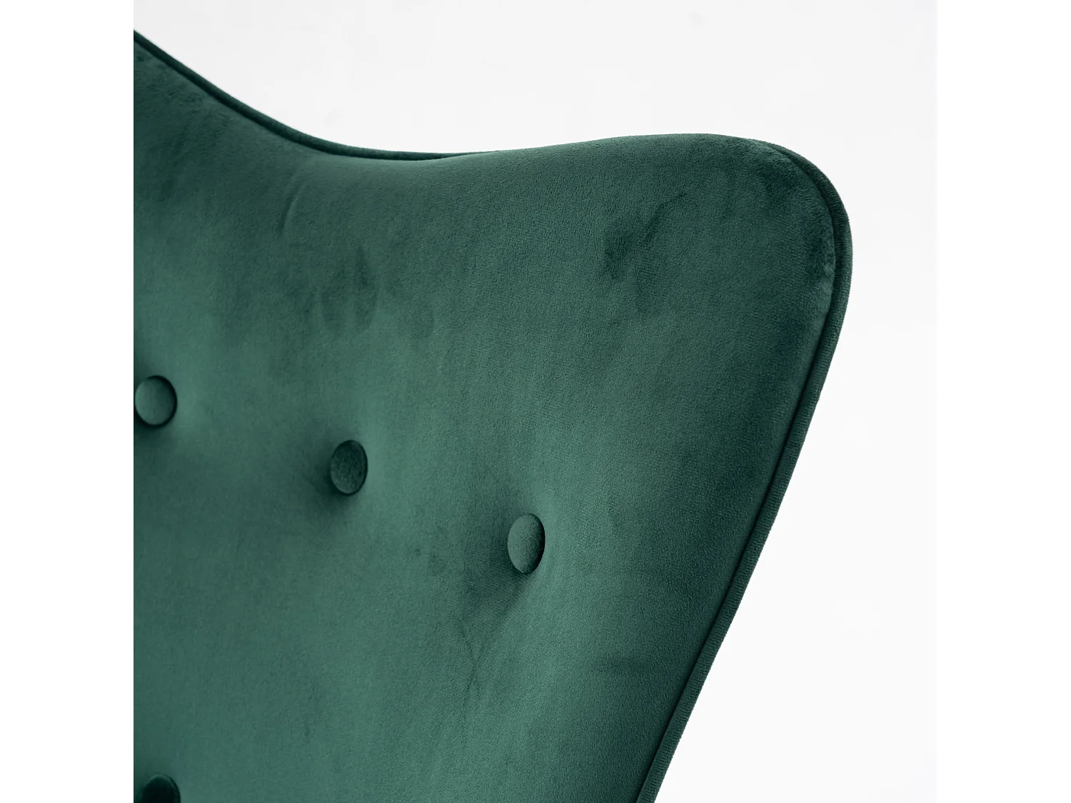 URBAN MEUBLE Fauteuil scandinave capitonné en velours vert KAS SMALL VELVET GREEN