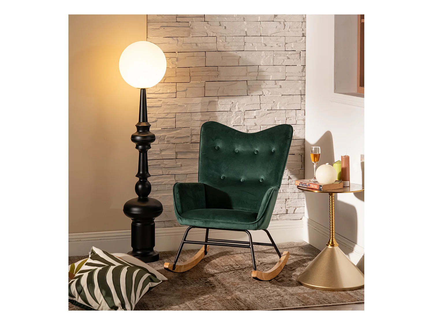 URBAN MEUBLE Fauteuil à bascule Scandinave velours vert pieds en bois foncé