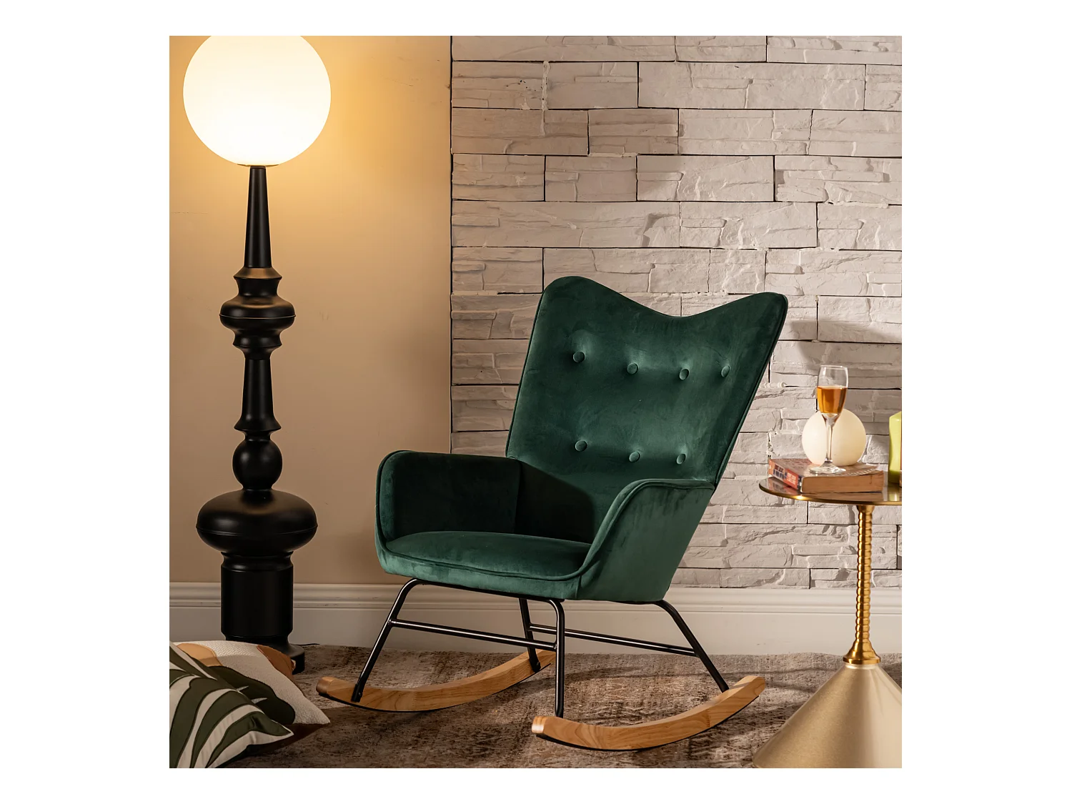 URBAN MEUBLE Fauteuil à bascule Scandinave velours vert pieds en bois foncé