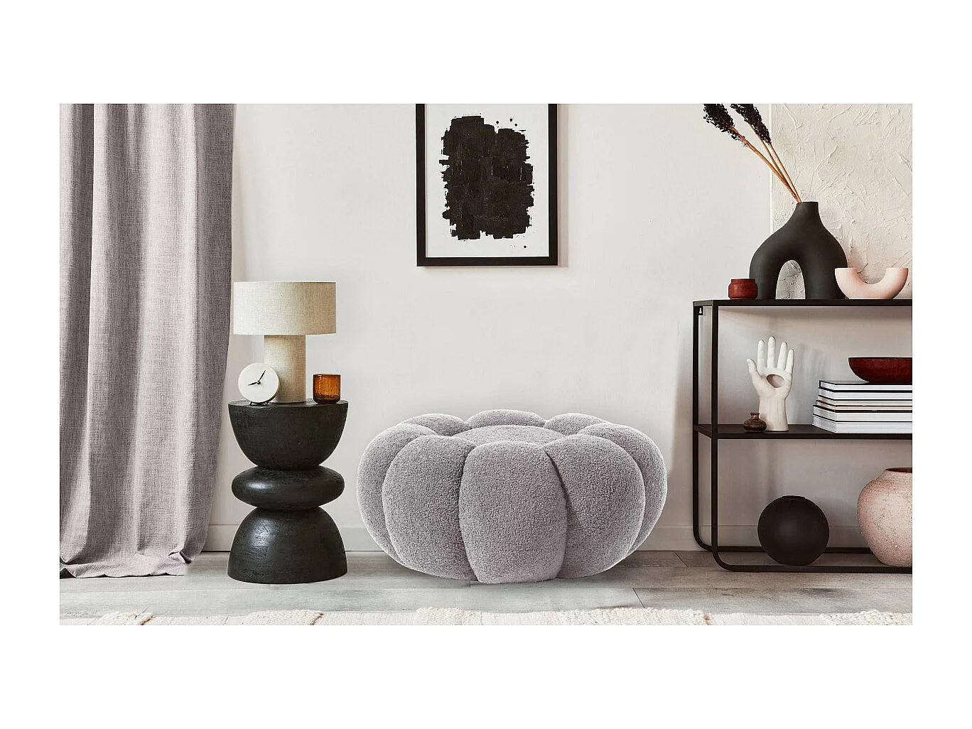 Design-Pouf Blume Arielina Bouclé-Stoff Grau - Traumhaftes Wohnzimmer