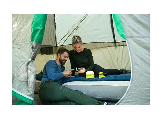 Lanterna LED compatta 18V - 3 intensità: 500 / 200 / 40 Lumen