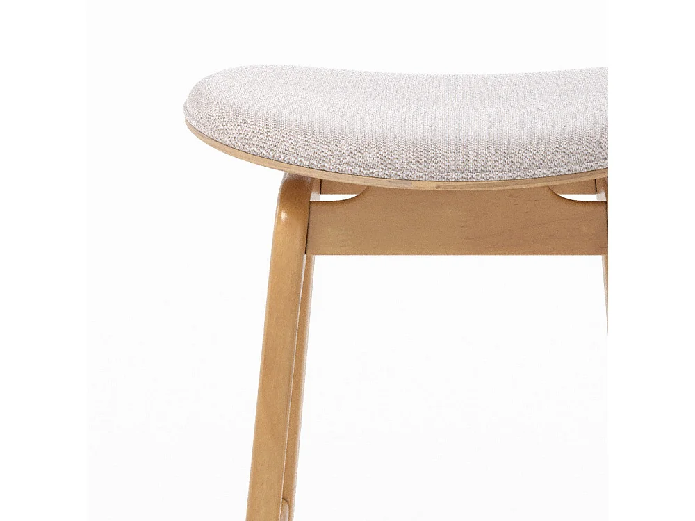 Lot de 2 tabourets pour îlot central 65,5 cm en bois et tissu beige - Jude
