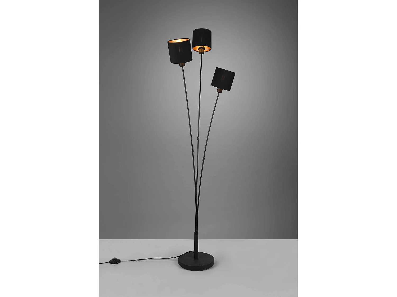 Piantana 3 paralumi, metallo, nero e oro, H 150 cm, Tommy