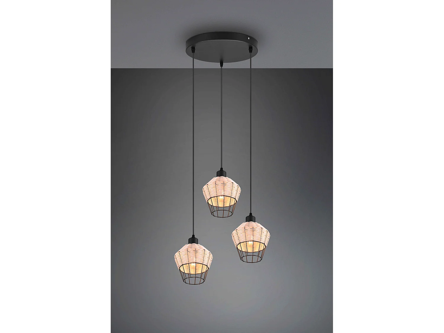 Lampada a sospensione 3 diffusori, rattan, D 41 cm, Borka