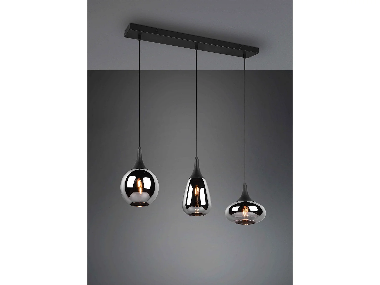 Lampada a sopensione 3 diffusori, metallo, nero e fumé, L 68 cm, Lumina