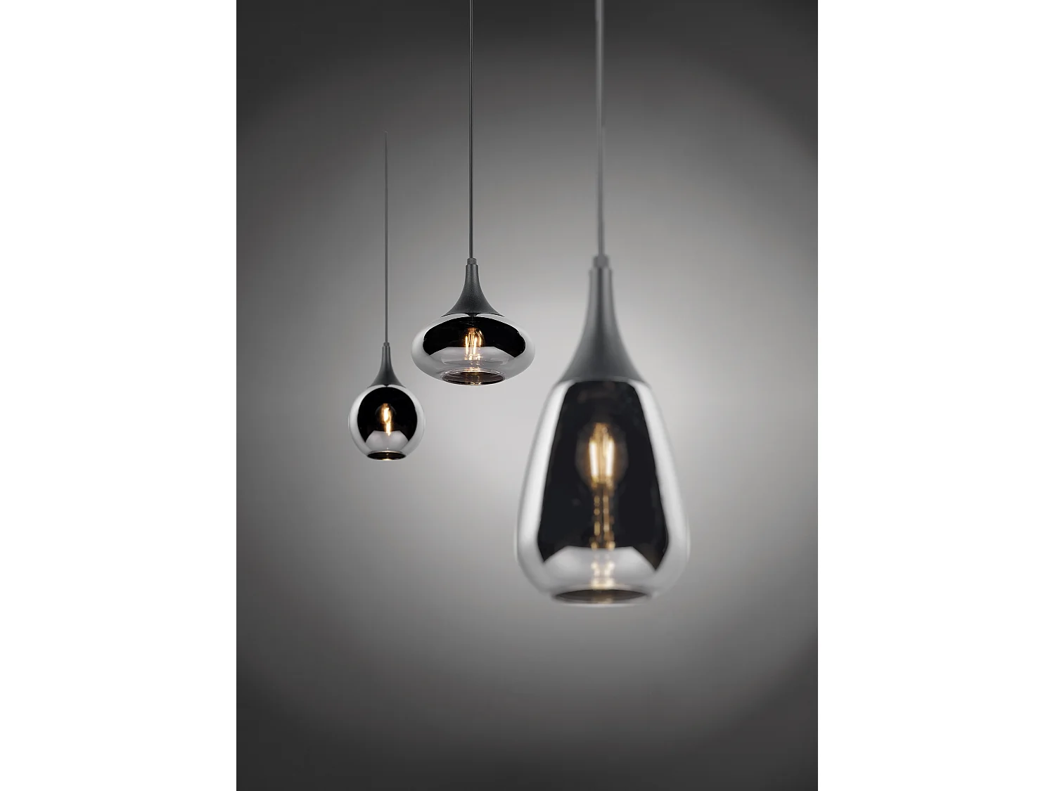 Lampada a sopensione 3 diffusori, metallo, nero e fumé, L 68 cm, Lumina