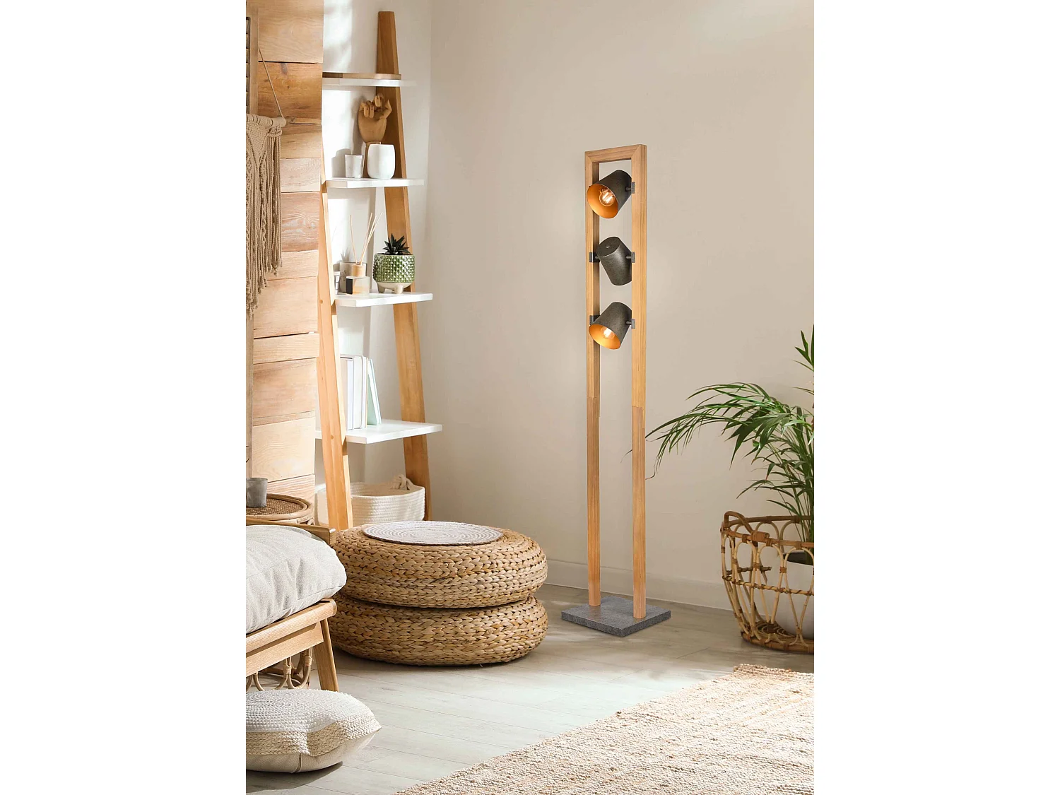 Piantana 3 faretti orientabii, acciaio anticato e oro, H 150 cm, Bell