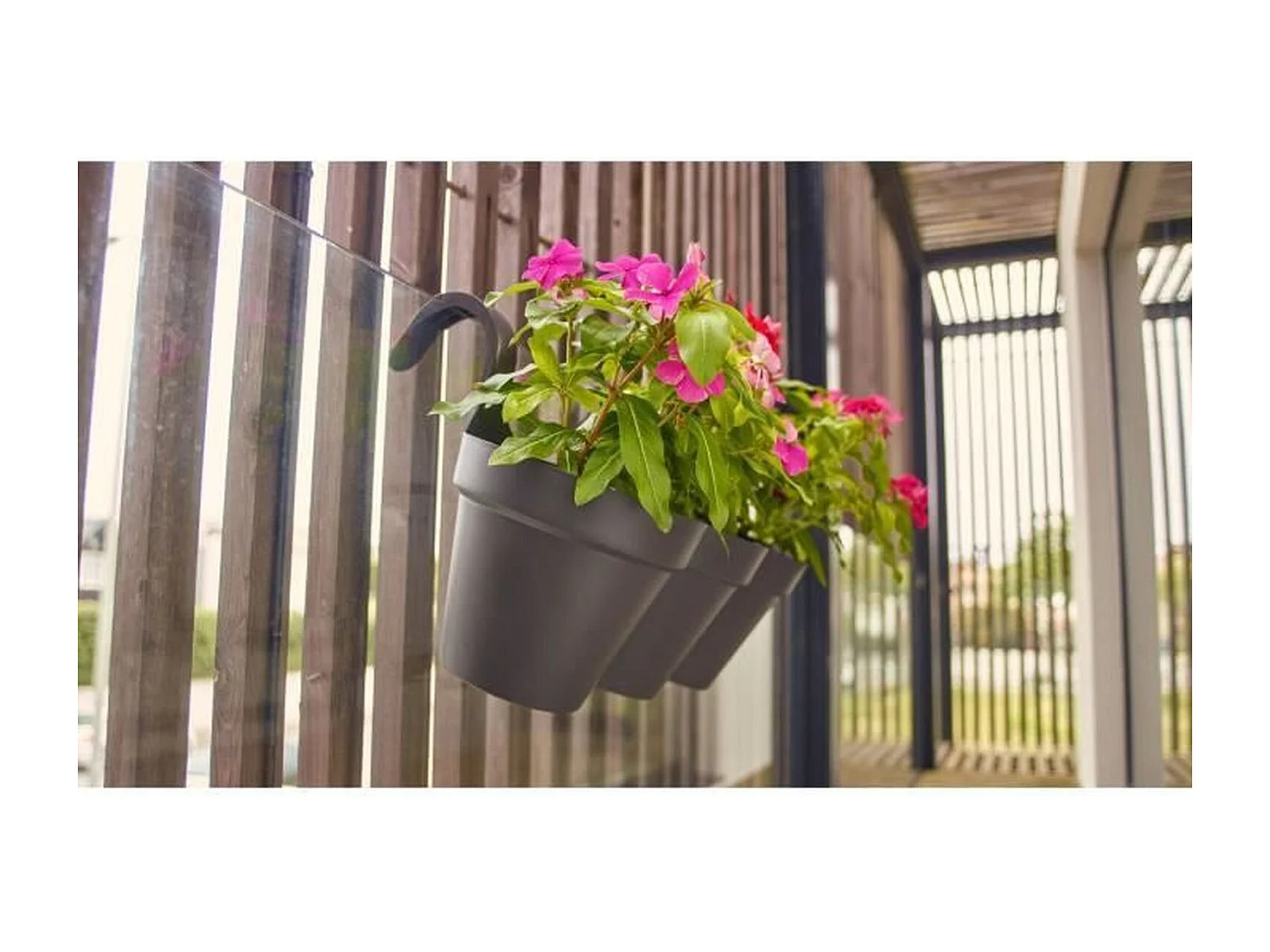 Pot de fleurs gris anthracite pour balcon 30,5 x 54 x Hauteur 28 cm - 11 L