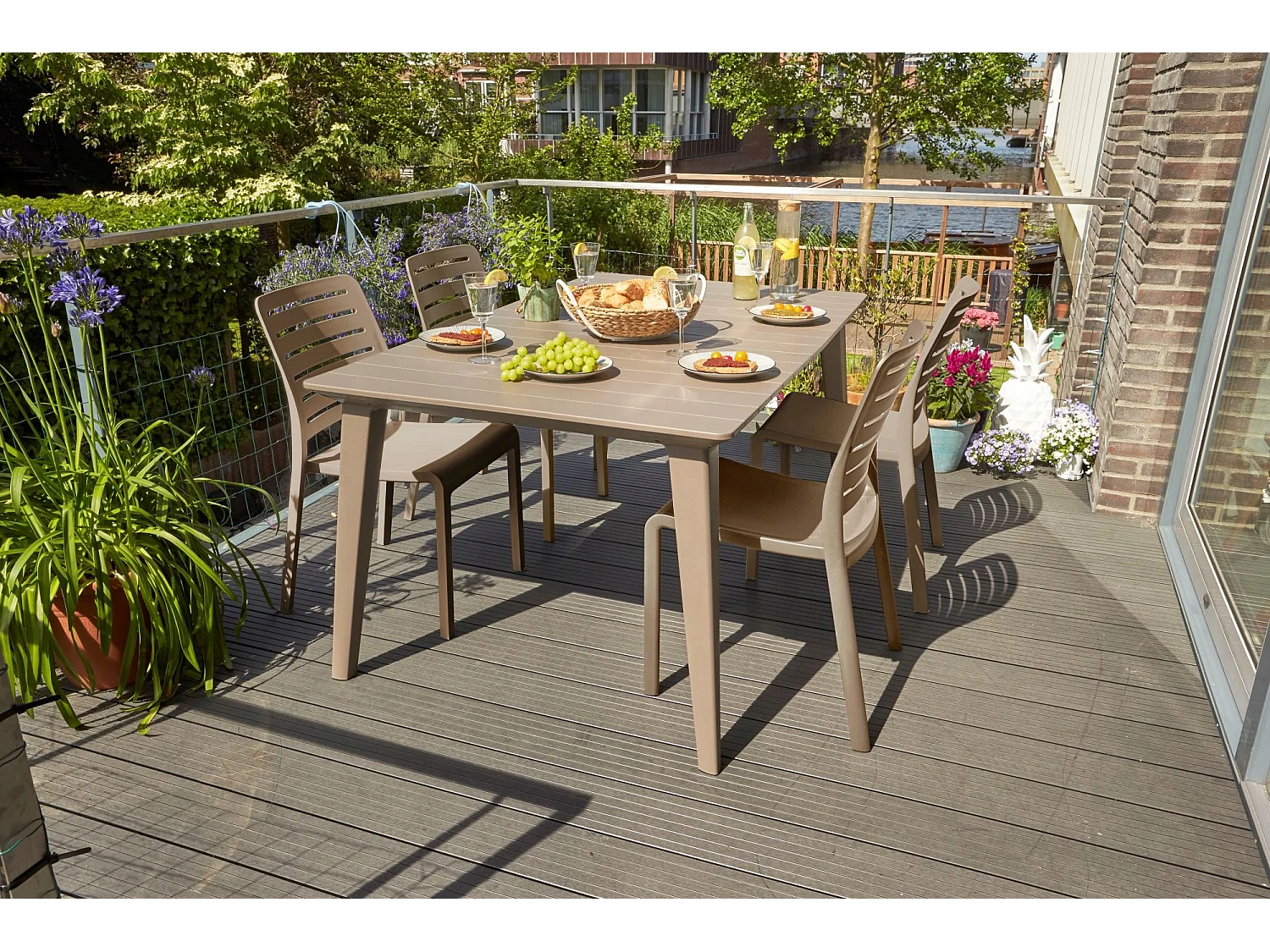 Table de jardin - rectangulaire 160cm - cappuccino - en résine - 6 personnes - Lima -Allibert by KETER