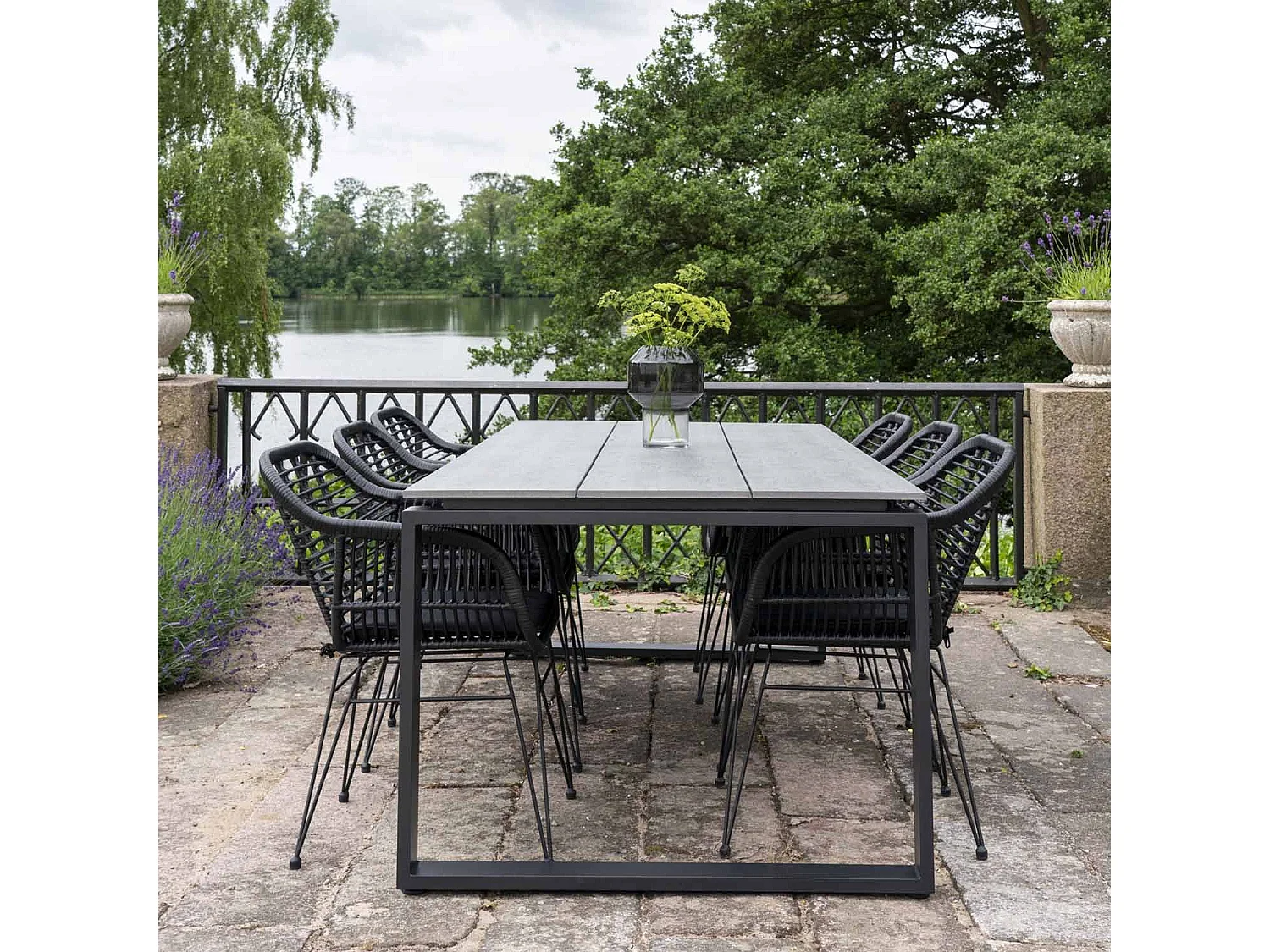 Table de jardin 210 x 100 cm + 6 fauteuils