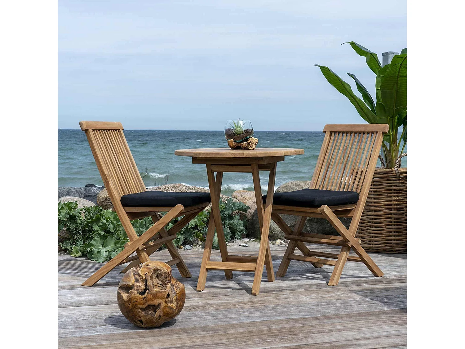 Table de jardin Ø 70 cm + 2 chaises en teck