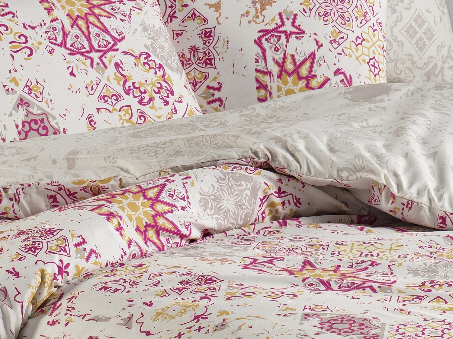 ALESSI Bettwäscheset 260 x 240 cm – Beige