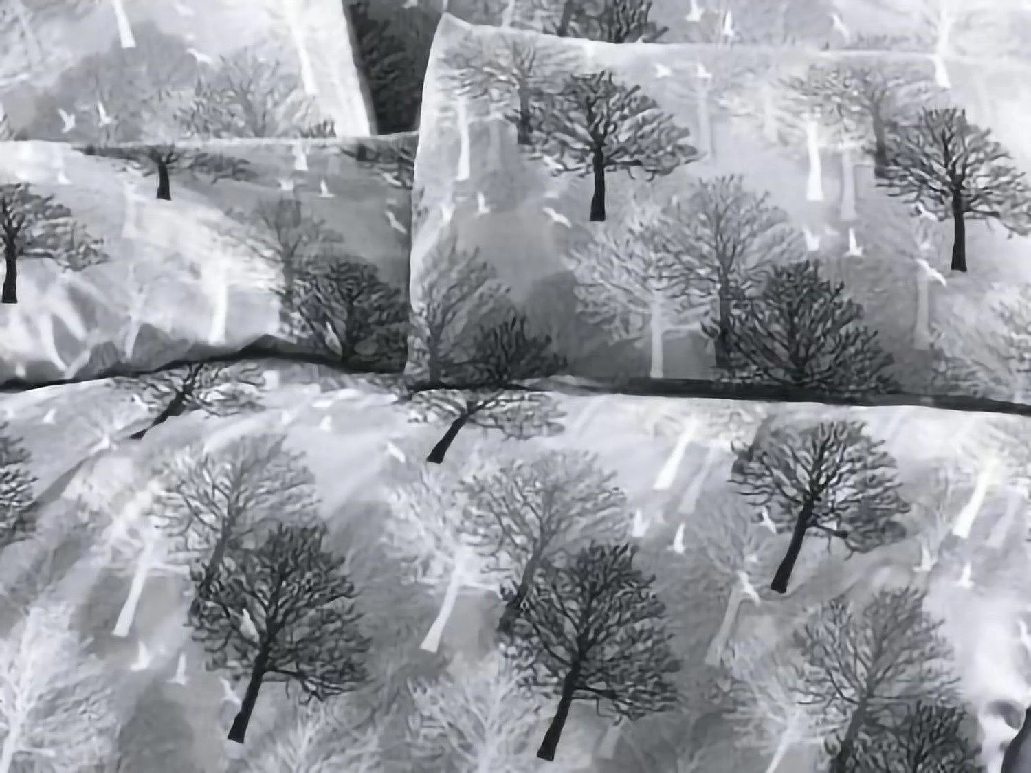 Parure de lit grise TREE 240 x 220 cm