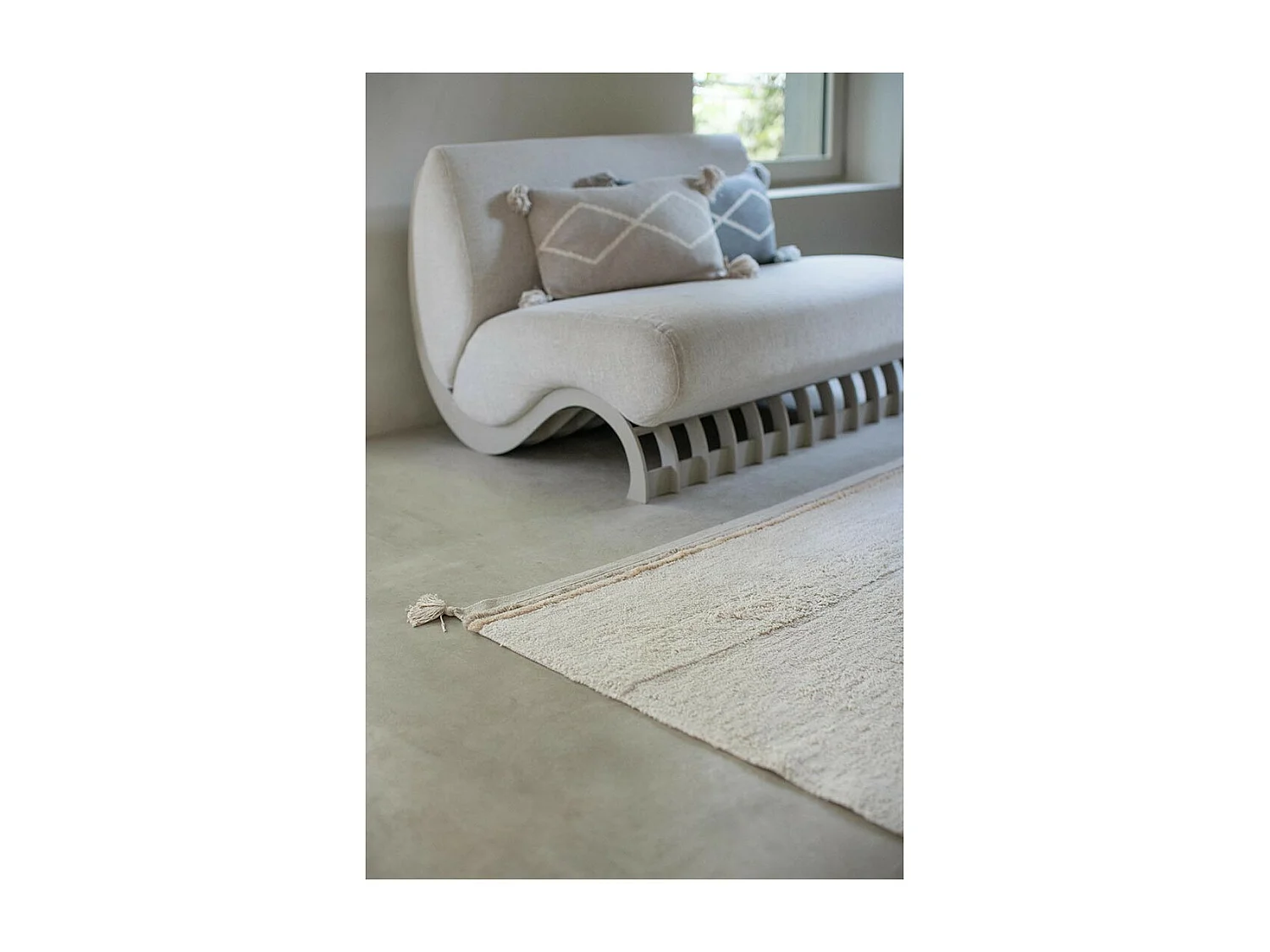 Tapis avec pompons lavable en machine design Bloom Rectangulaire Design Fait main Tapis la